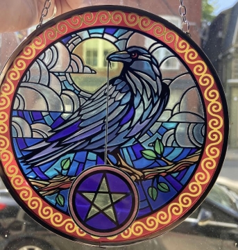 Suncatcher Raven Pentacle